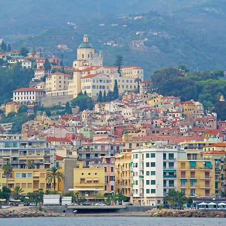 Apartment Aurora La Petite Maison - Happy Sanremo